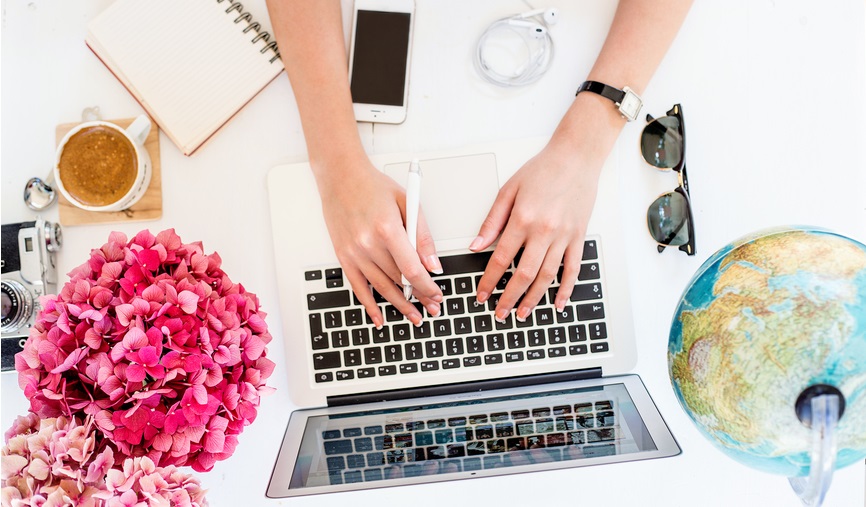 Travel blog: guadagnare con un sito sui viaggi